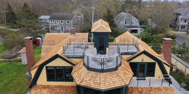 Cedar and copper houses in Woods Hole