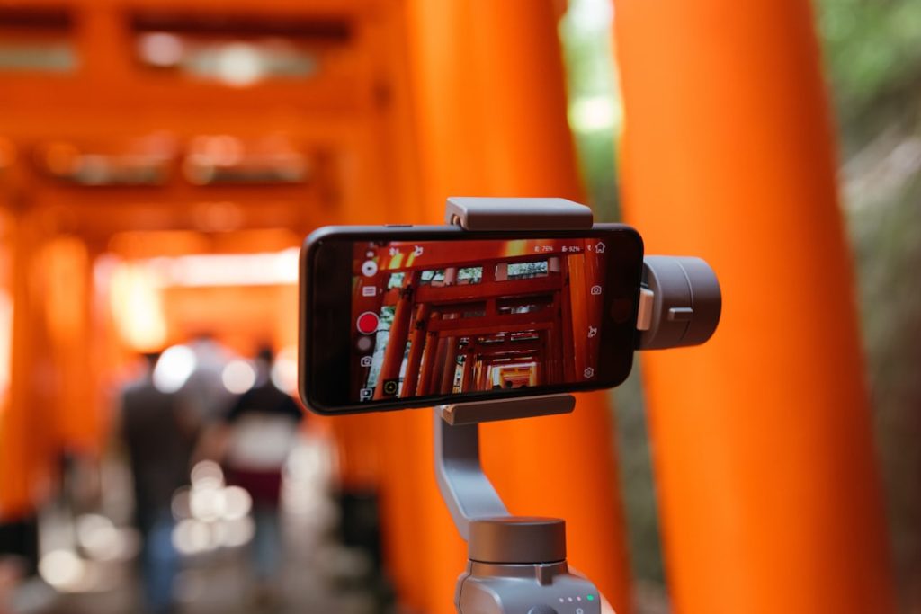 Why Short-Form Video Continues to Dominate Social Media in 2024 — Photo by Joey Huang on Unsplash