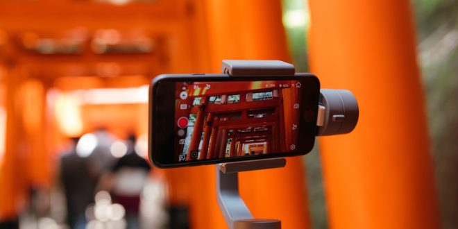 Why Short-Form Video Continues to Dominate Social Media in 2024 — Photo by Joey Huang on Unsplash